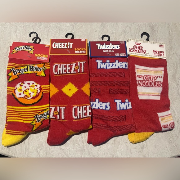 Other - Novelty Men’s Crew Socks (4) Pair NEW